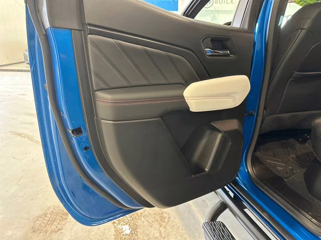 2024 Dynamic Blue Metallic GMC Canyon AT4X 4X4 Truck