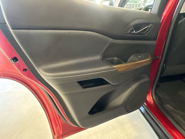 2023 Volcanic Red Tintcoat GMC Acadia SLE AWD SUV