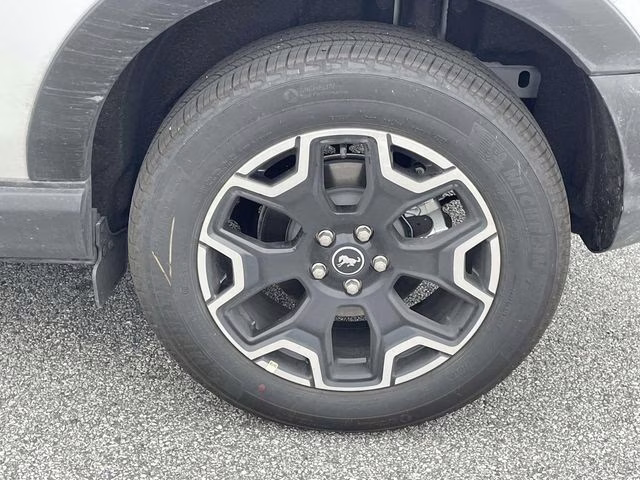 2025 Oxford White Ford Bronco Sport Outer Banks 4X4 SUV