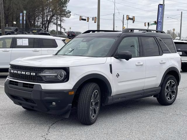 2025 Oxford White Ford Bronco Sport Outer Banks 4X4 SUV