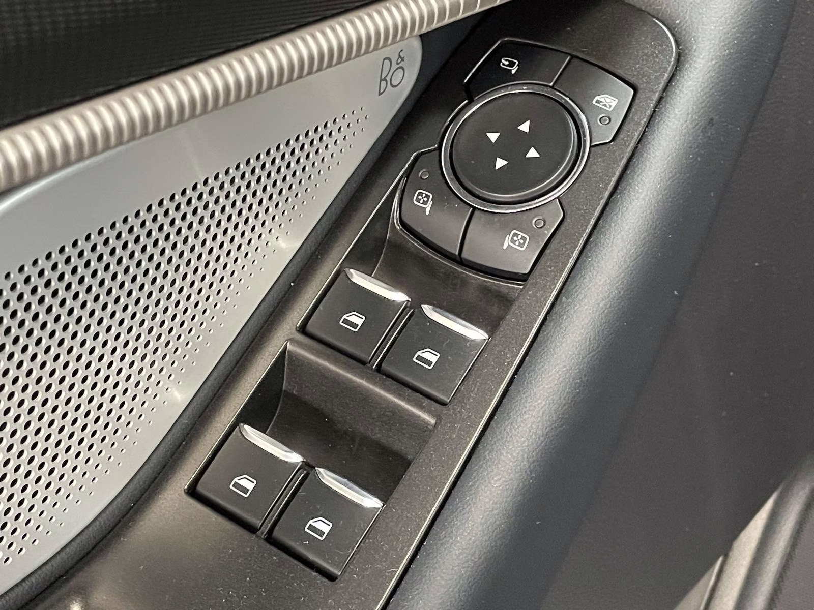 2026 Gray Metallic Ford Explorer Tremor 4X4 SUV