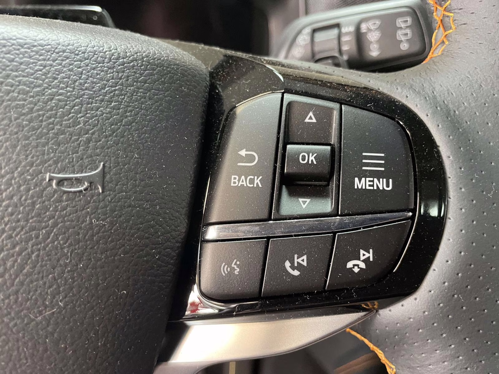 2026 Gray Metallic Ford Explorer Tremor 4X4 SUV