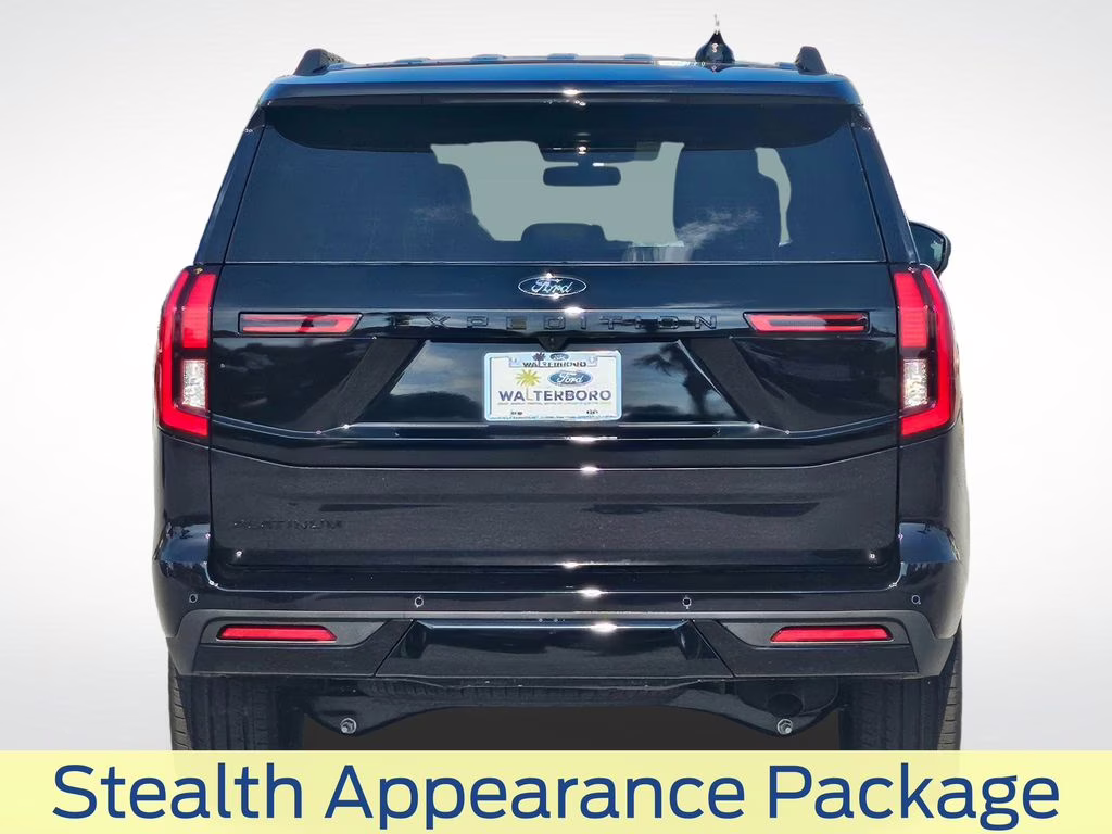 2026 Agate Black Metallic Ford Expedition Platinum 4X4 SUV