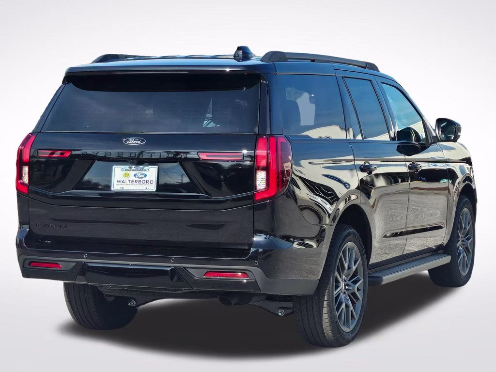 2026 Agate Black Metallic Ford Expedition Platinum 4X4 SUV