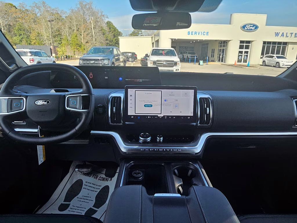 2026 Agate Black Metallic Ford Expedition Platinum 4X4 SUV