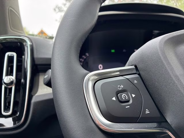 2026 Crystal White Volvo XC40 B5 Ultra AWD SUV