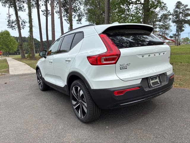 2026 Crystal White Volvo XC40 B5 Ultra AWD SUV