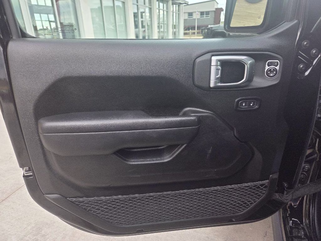 2025 Black Clearcoat Jeep Wrangler Rubicon 4X4 SUV