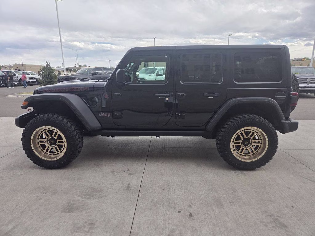 2025 Black Clearcoat Jeep Wrangler Rubicon 4X4 SUV