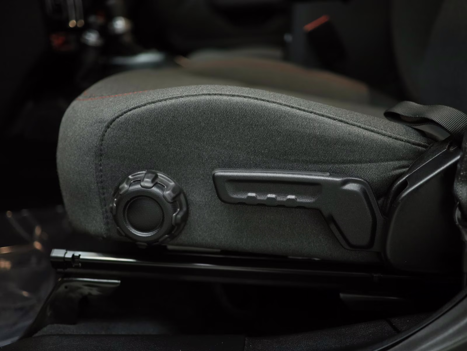 2025 Granite Crystal Metallic Jeep Wrangler Rubicon 4X4 SUV