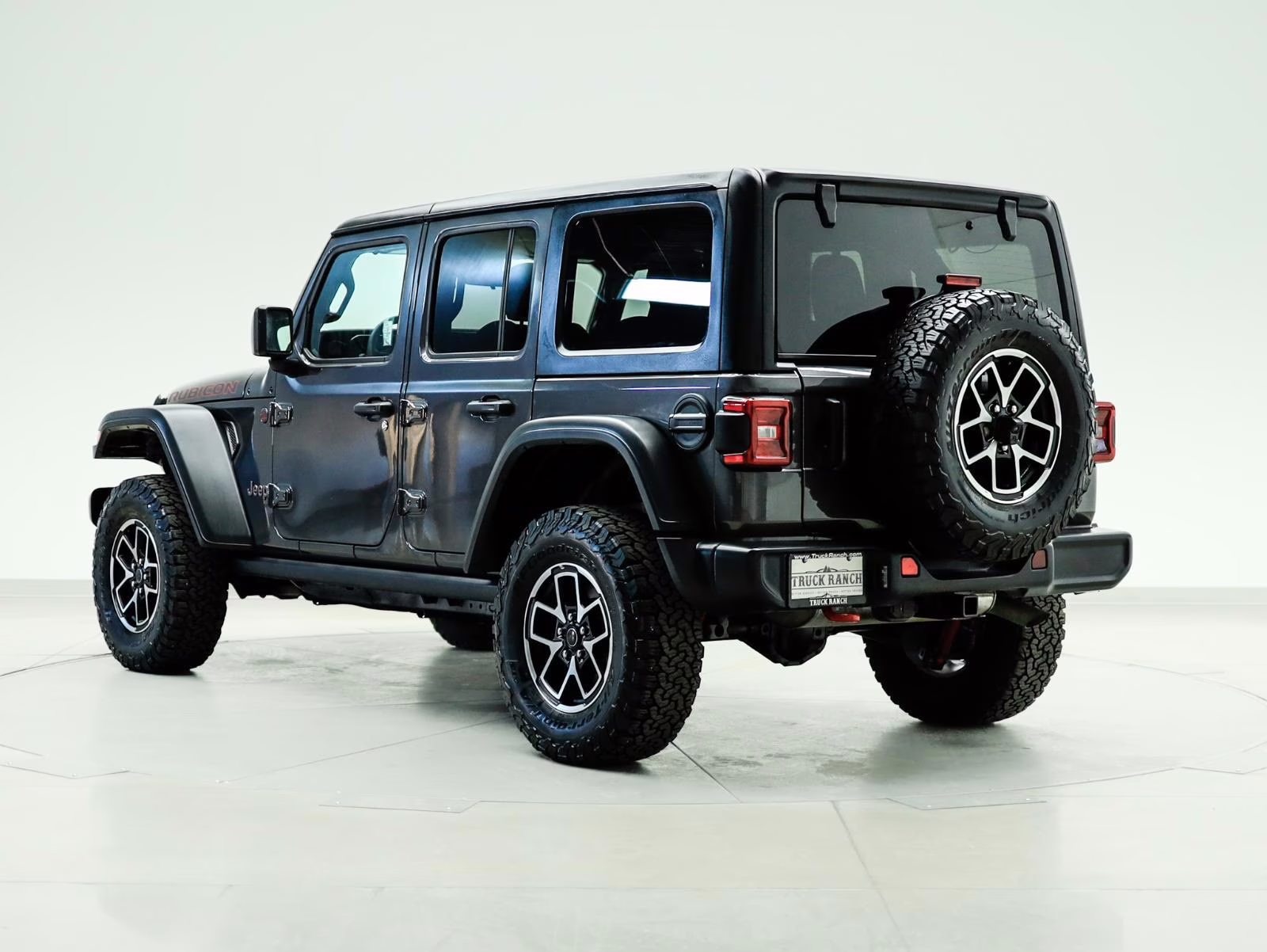 2025 Granite Crystal Metallic Jeep Wrangler Rubicon 4X4 SUV