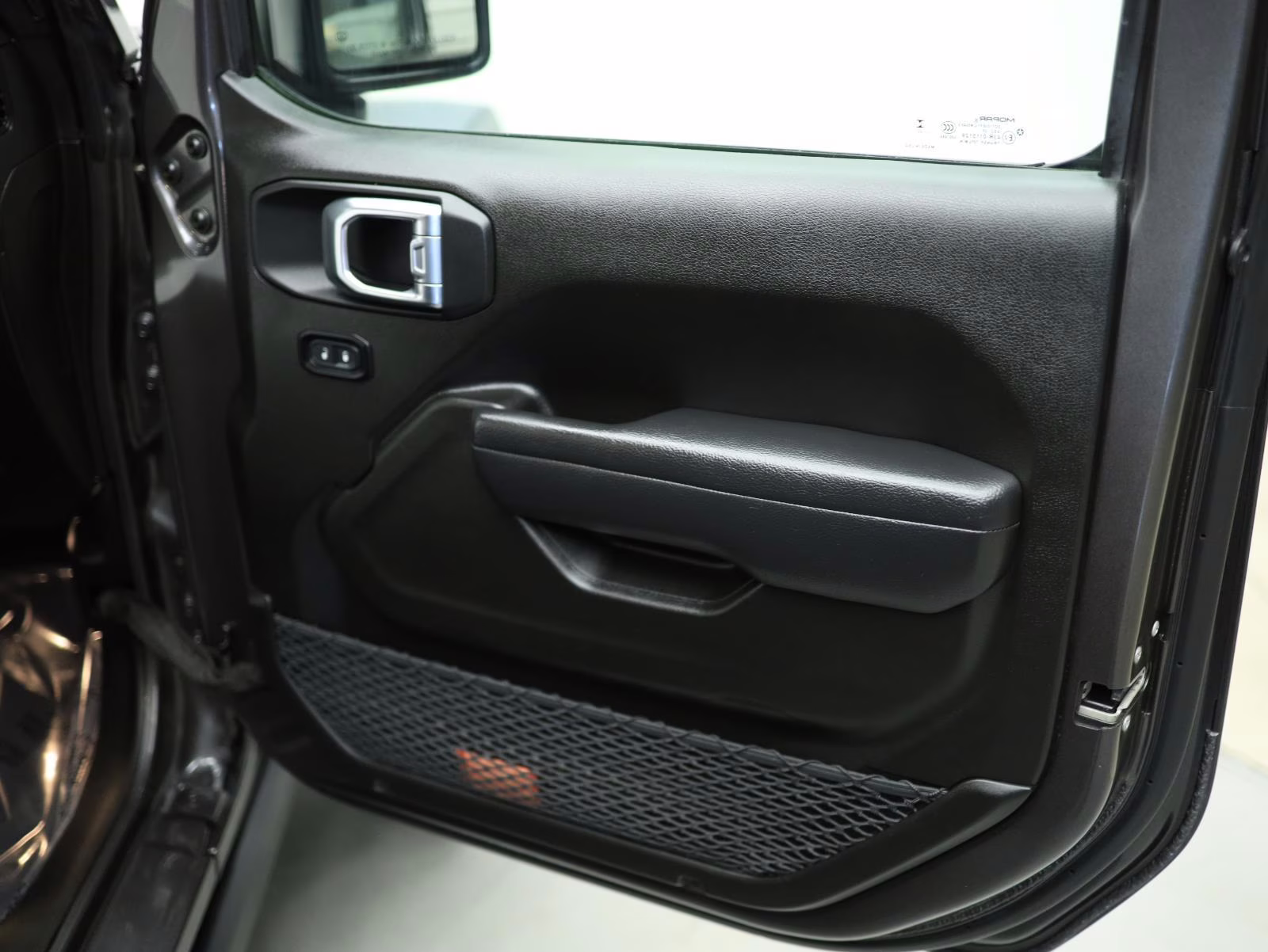 2025 Granite Crystal Metallic Jeep Wrangler Rubicon 4X4 SUV