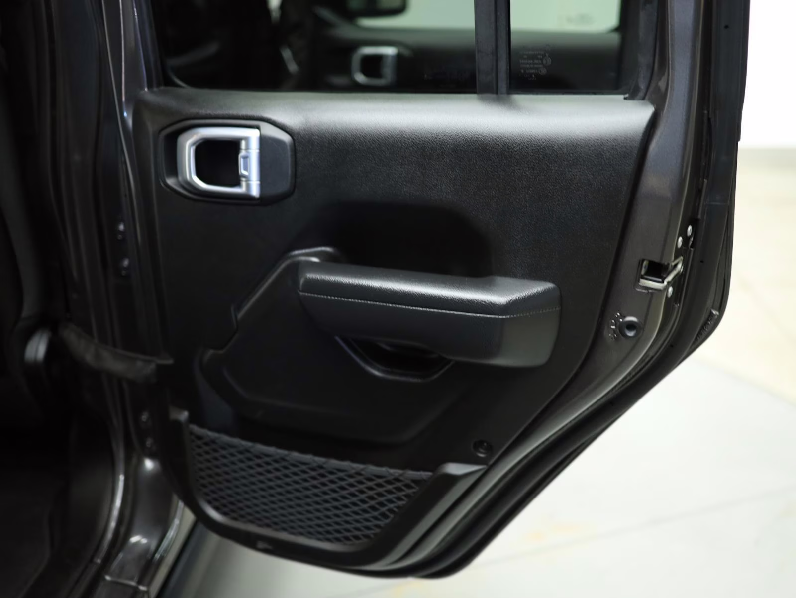 2025 Granite Crystal Metallic Jeep Wrangler Rubicon 4X4 SUV