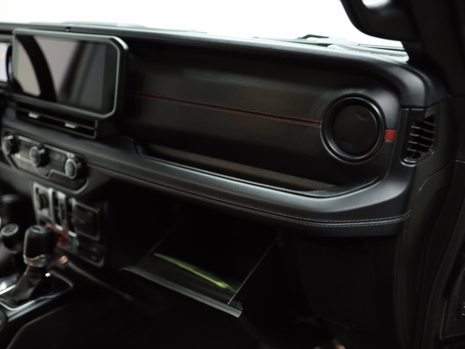 2025 Granite Crystal Metallic Jeep Wrangler Rubicon 4X4 SUV