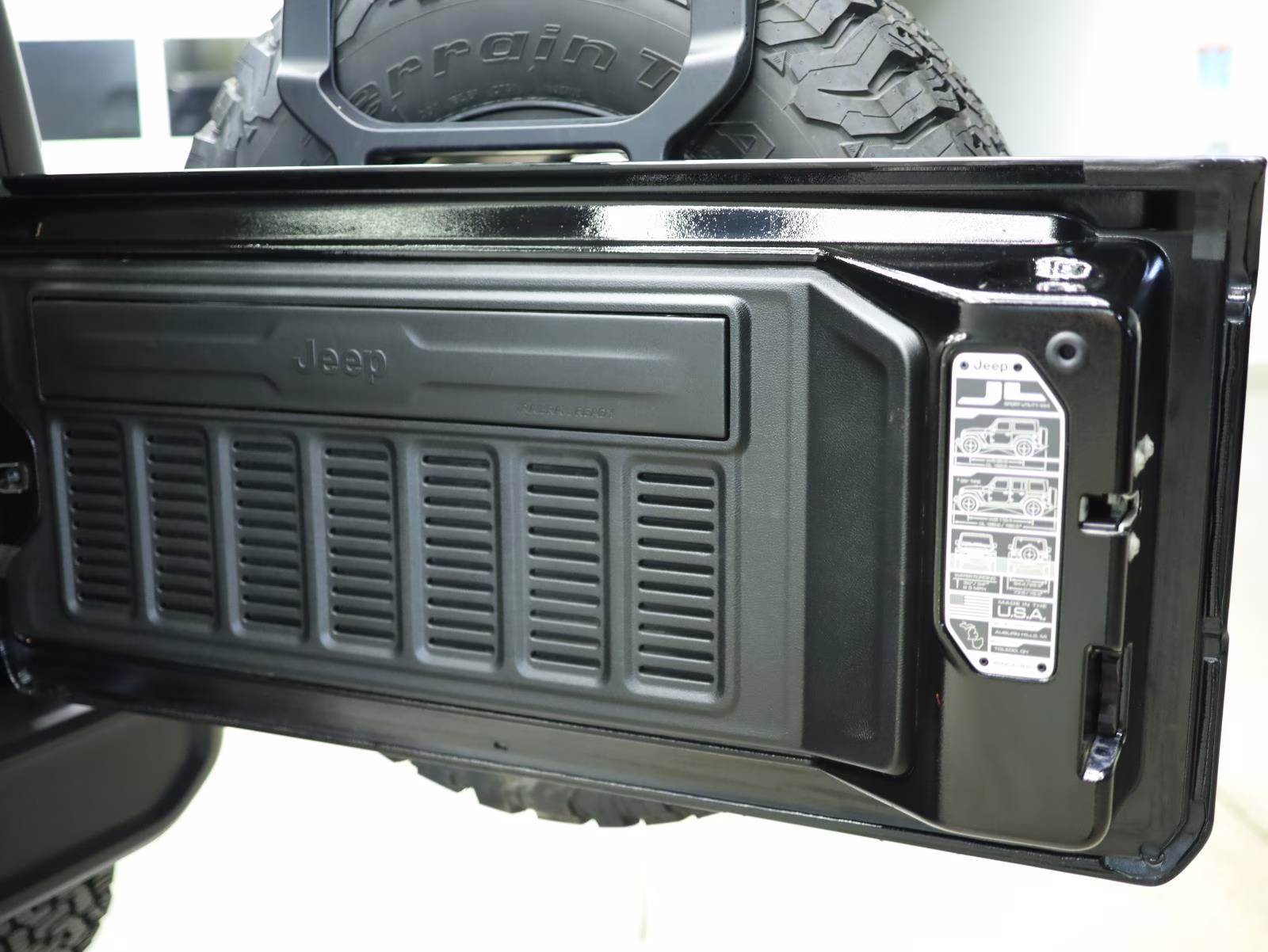 2025 Black Jeep Wrangler Rubicon 4X4 SUV