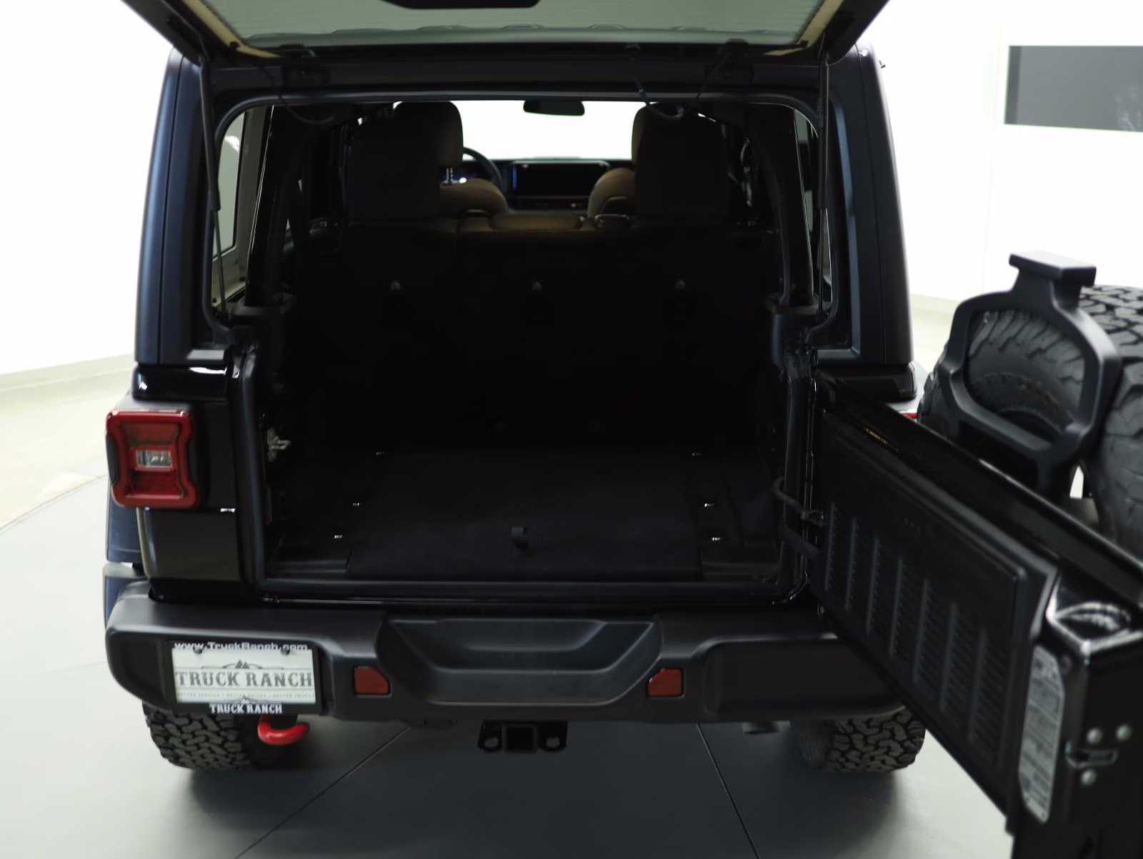 2025 Black Jeep Wrangler Rubicon 4X4 SUV