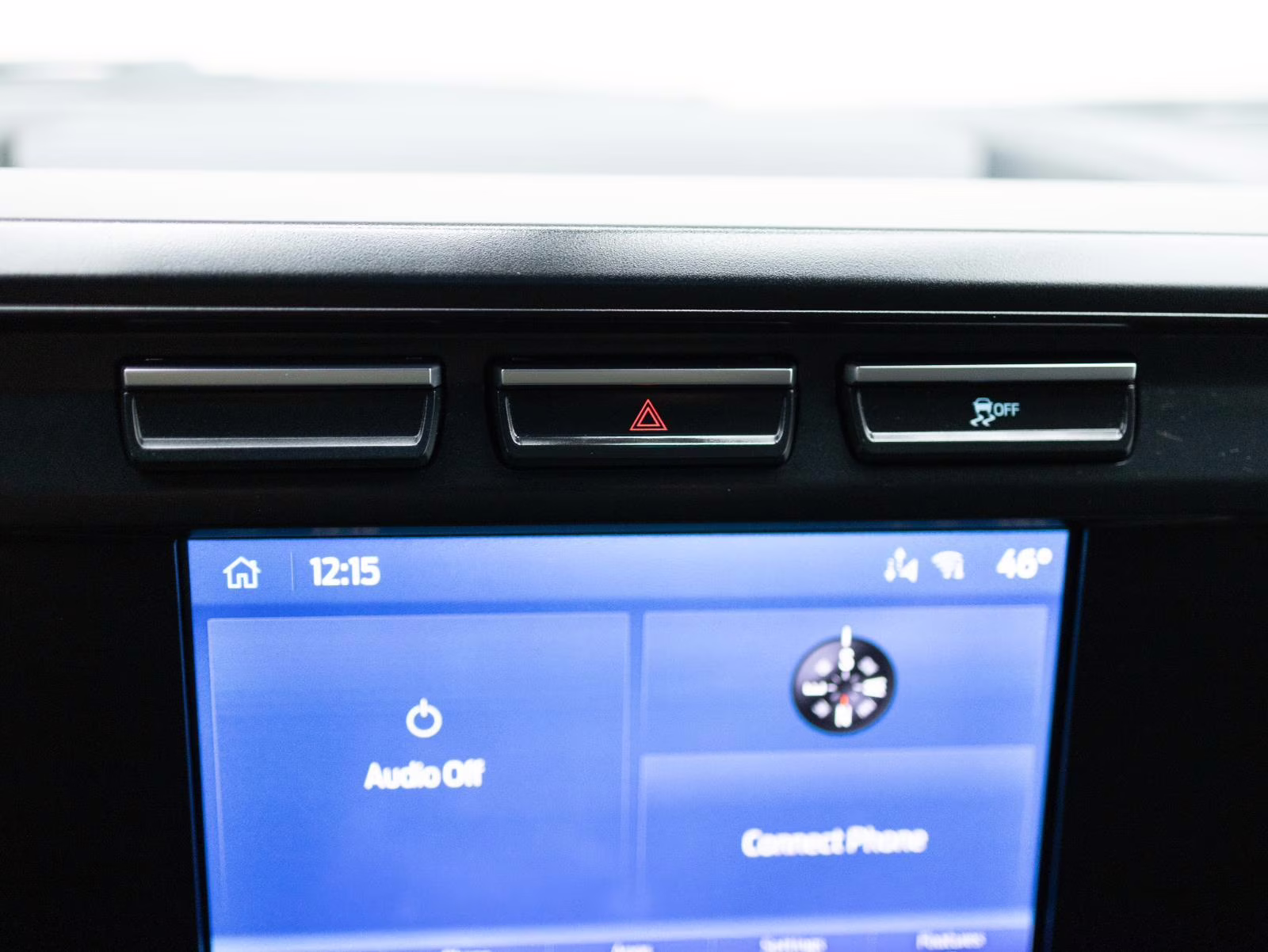 2023 Oxford White Ford Super Duty F-350 SRW XLT 4WD Crew Cab 6.75' Box 4X4 Truck