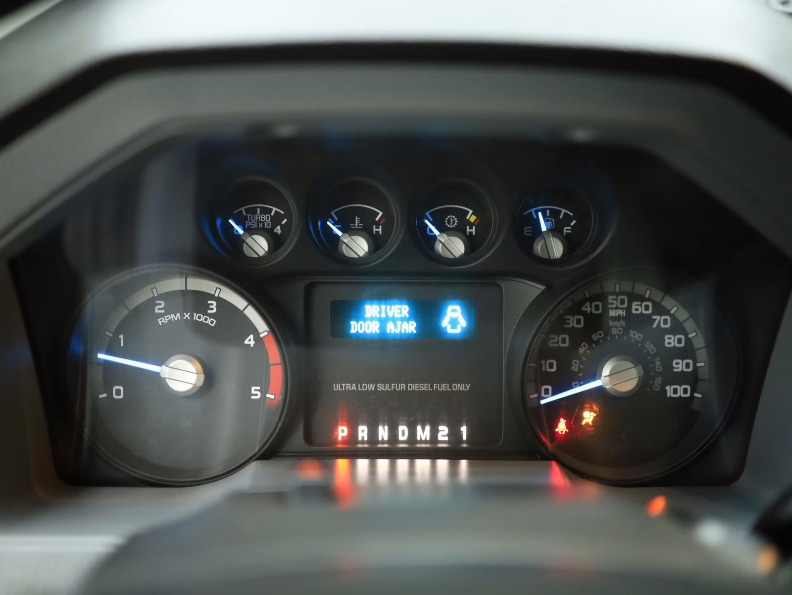 2015 Tuxedo Black Metallic Ford Super Duty F-350 SRW XLT 4X4 Truck