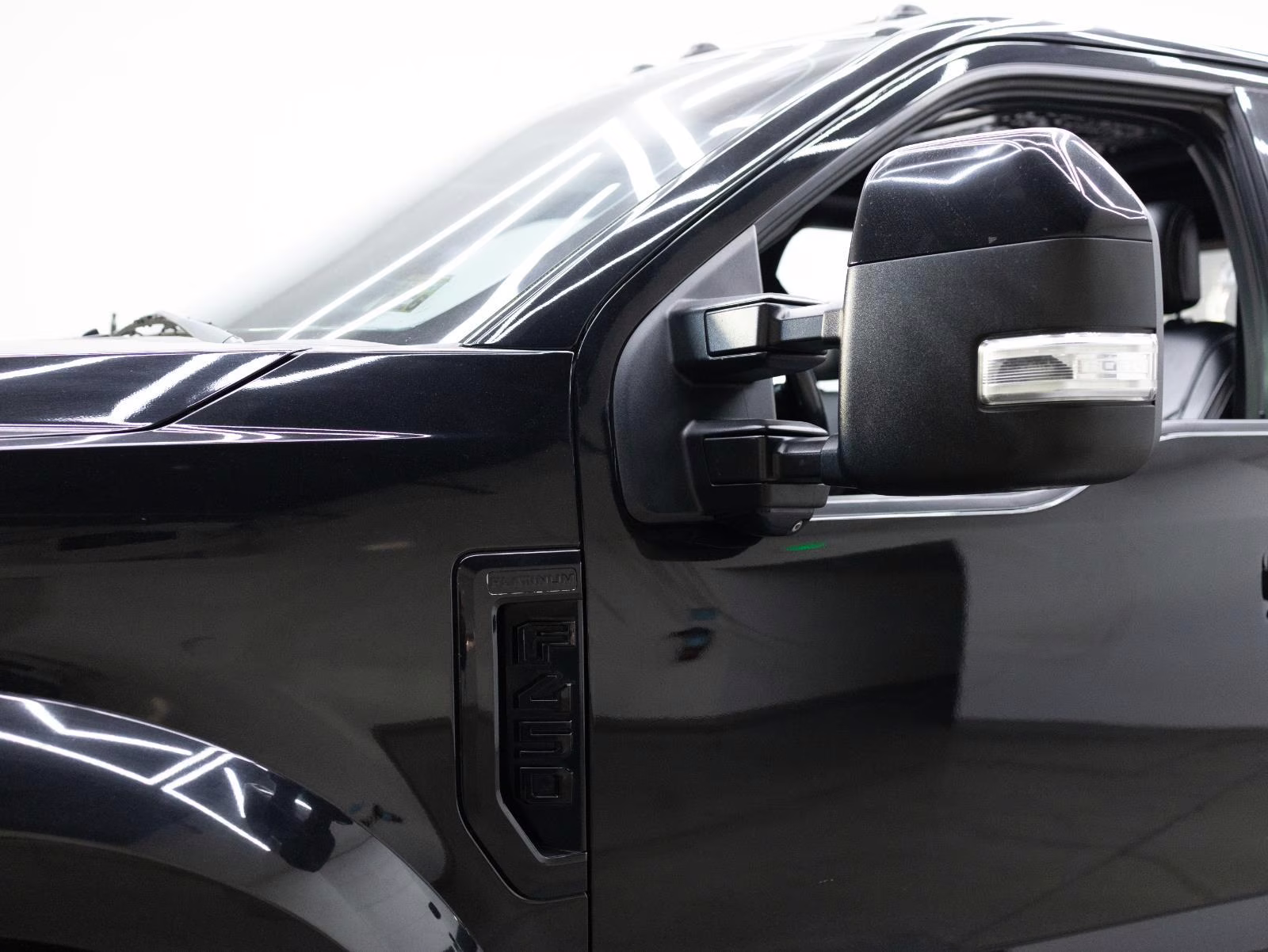 2017 Shadow Black Ford Super Duty F-450 DRW Platinum 4X4 Truck