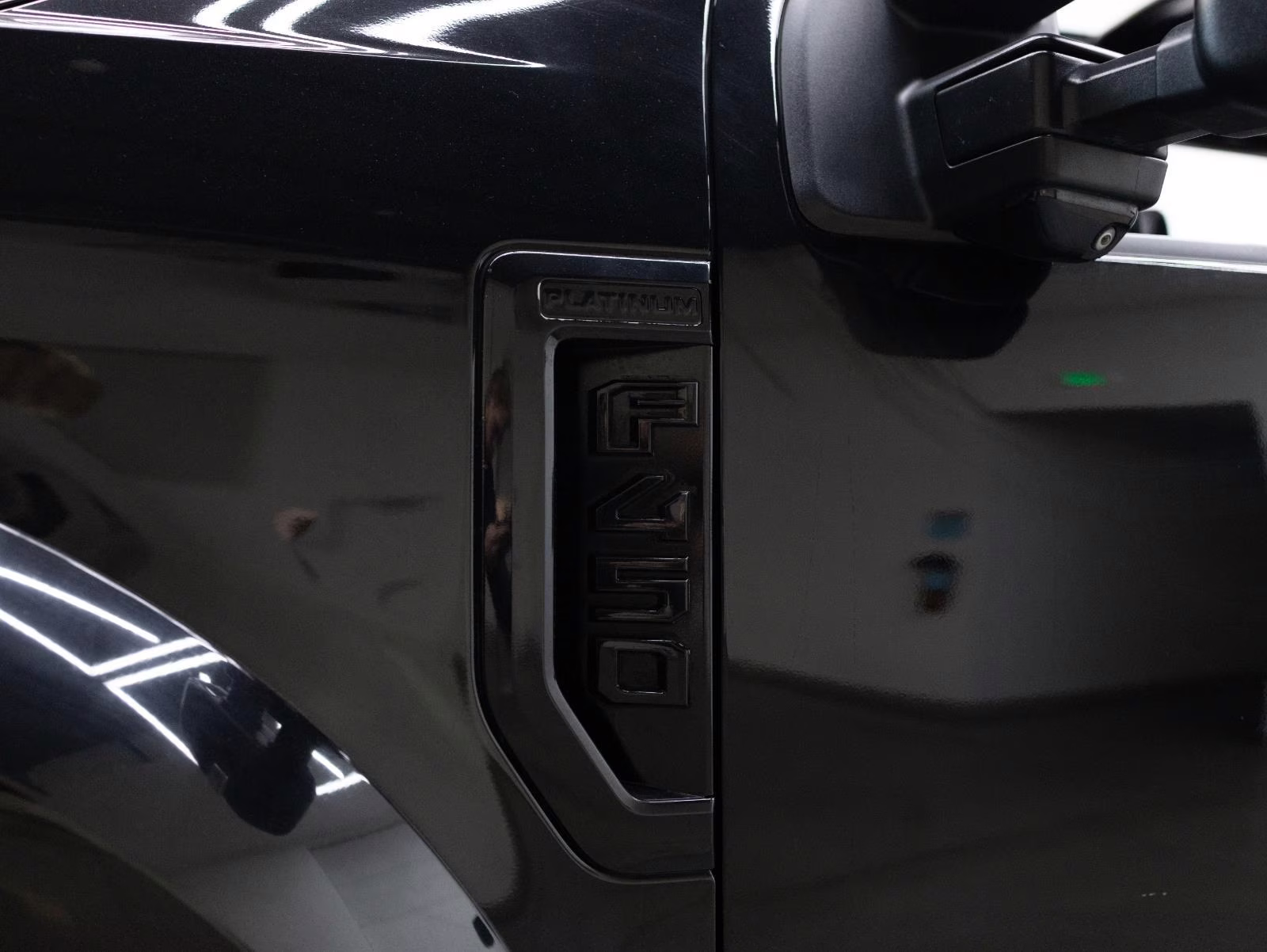 2017 Shadow Black Ford Super Duty F-450 DRW Platinum 4X4 Truck