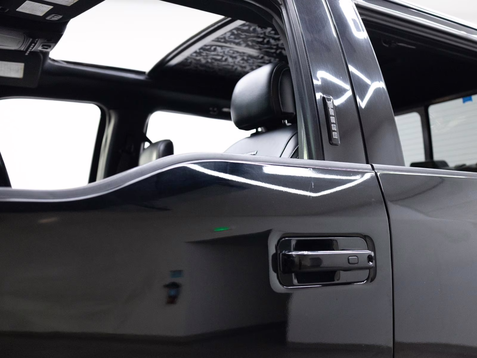 2017 Shadow Black Ford Super Duty F-450 DRW Platinum 4X4 Truck