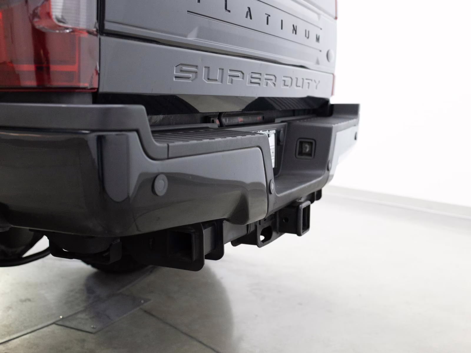 2017 Shadow Black Ford Super Duty F-450 DRW Platinum 4X4 Truck