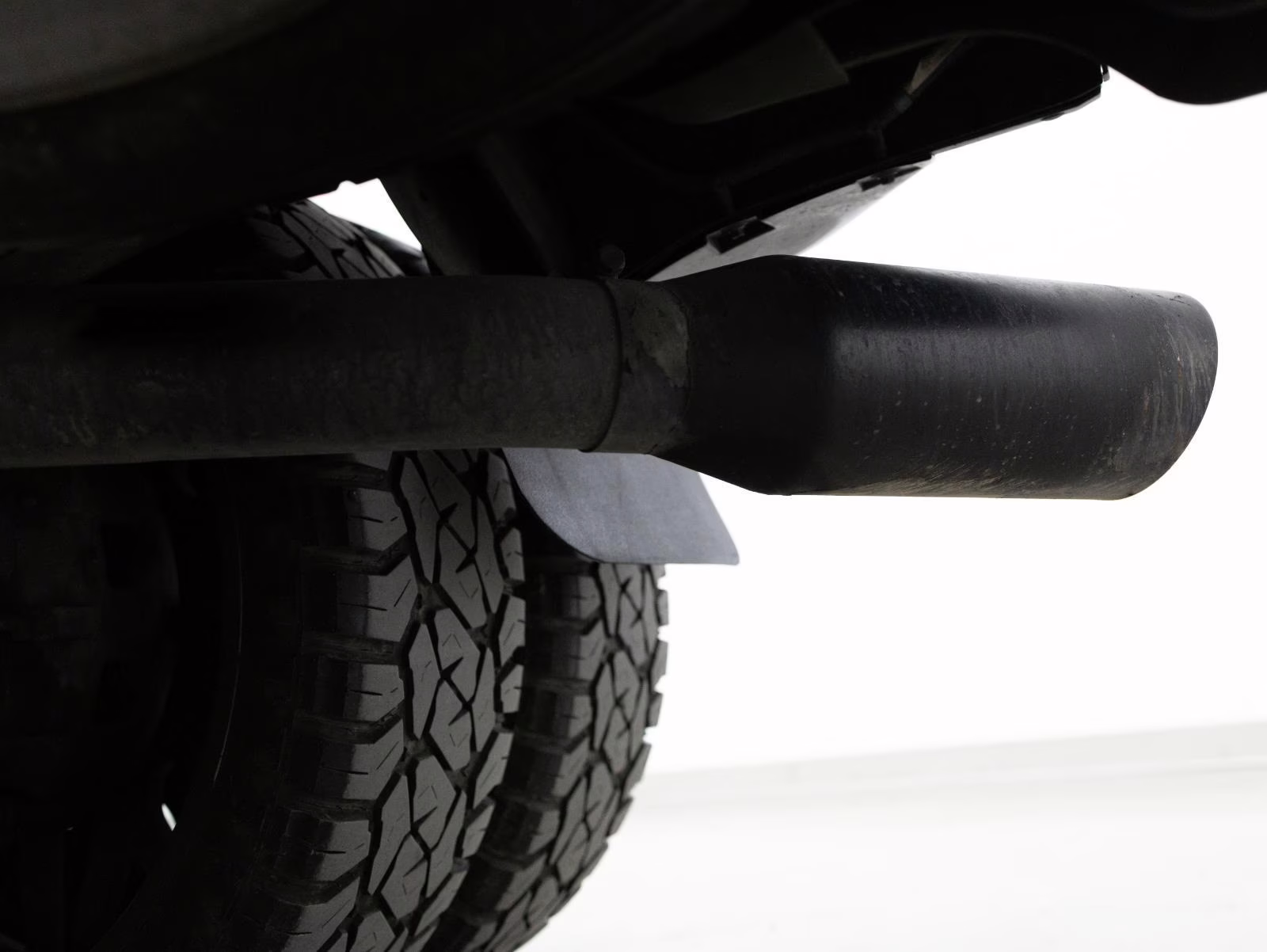 2017 Shadow Black Ford Super Duty F-450 DRW Platinum 4X4 Truck