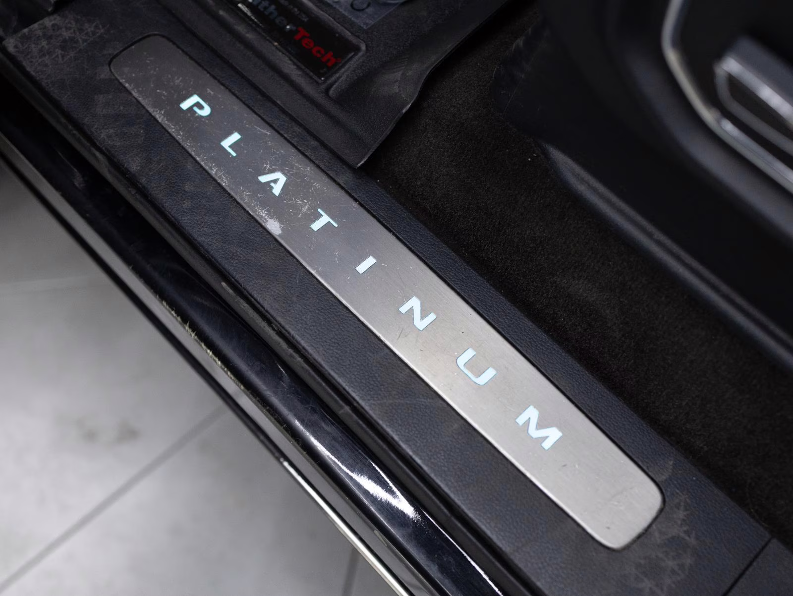 2017 Shadow Black Ford Super Duty F-450 DRW Platinum 4X4 Truck