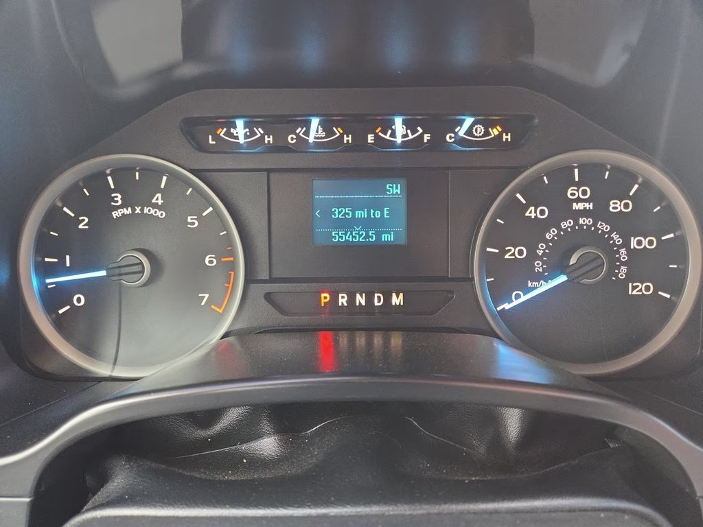 2018 White Ford F-150 XL 4X4 Truck