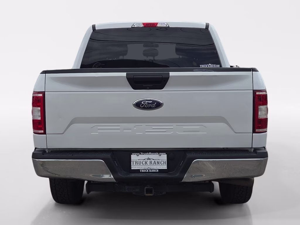 2018 White Ford F-150 XL 4X4 Truck