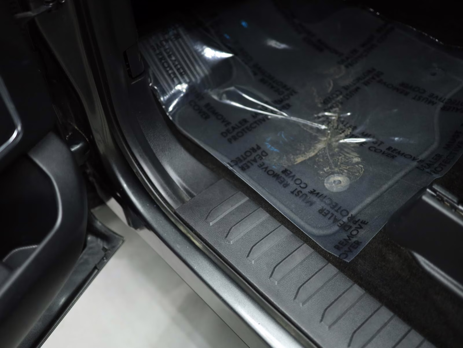 2018 Magnetic Ford F-150 LARIAT 4X4 Truck