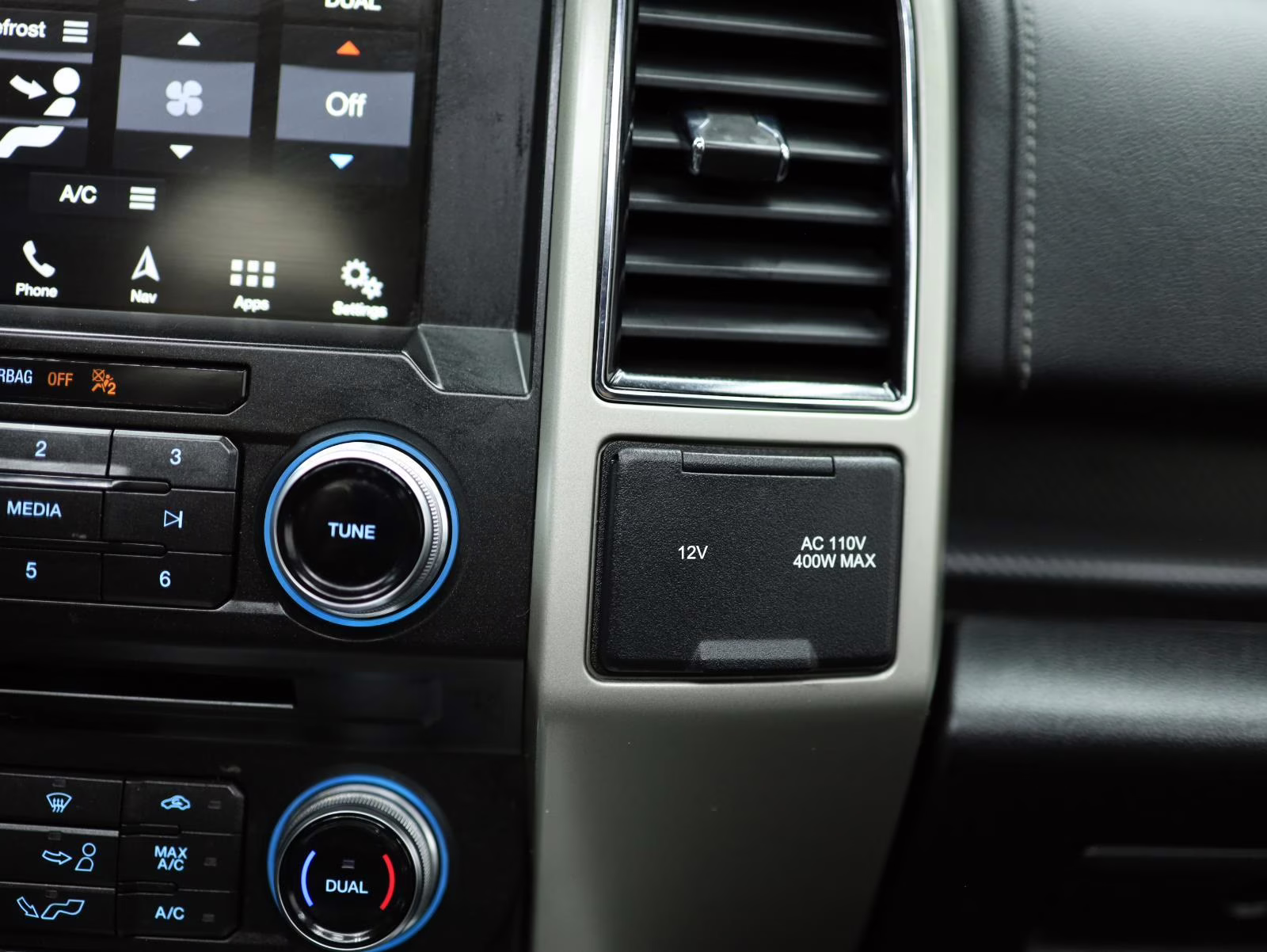 2018 Magnetic Ford F-150 LARIAT 4X4 Truck