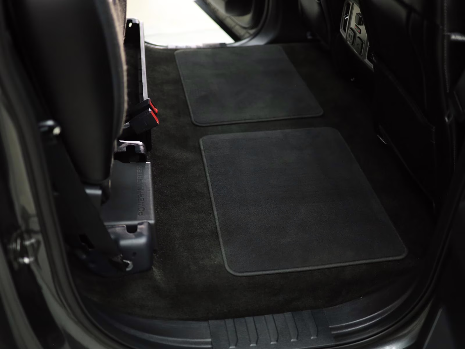 2018 Magnetic Ford F-150 LARIAT 4X4 Truck