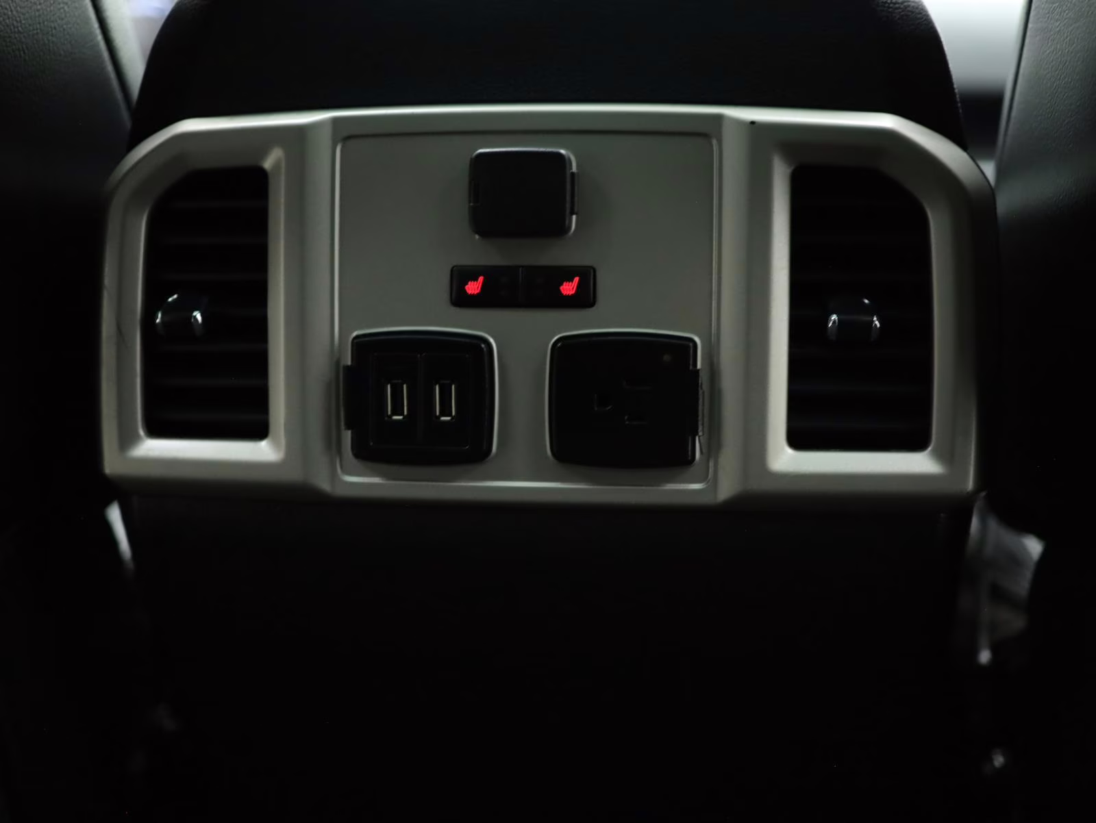 2018 Magnetic Ford F-150 LARIAT 4X4 Truck