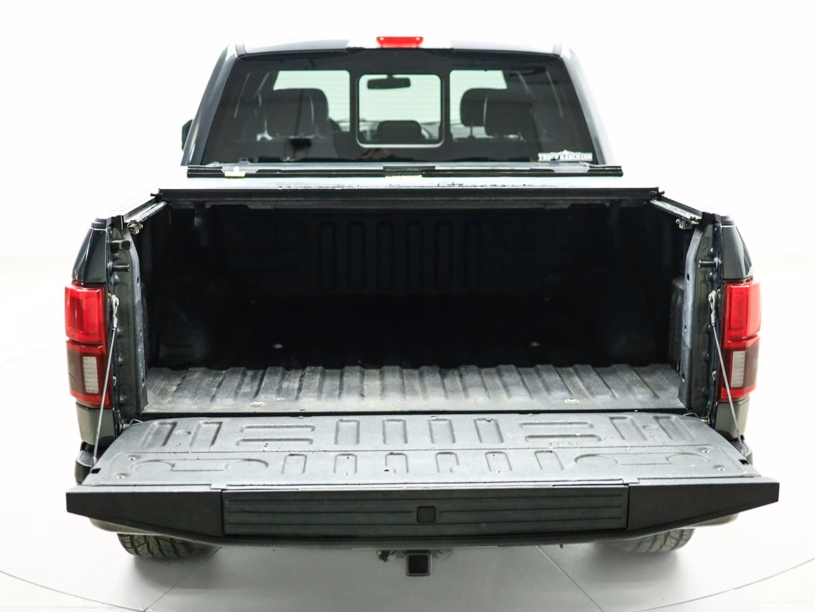 2018 Magnetic Ford F-150 LARIAT 4X4 Truck