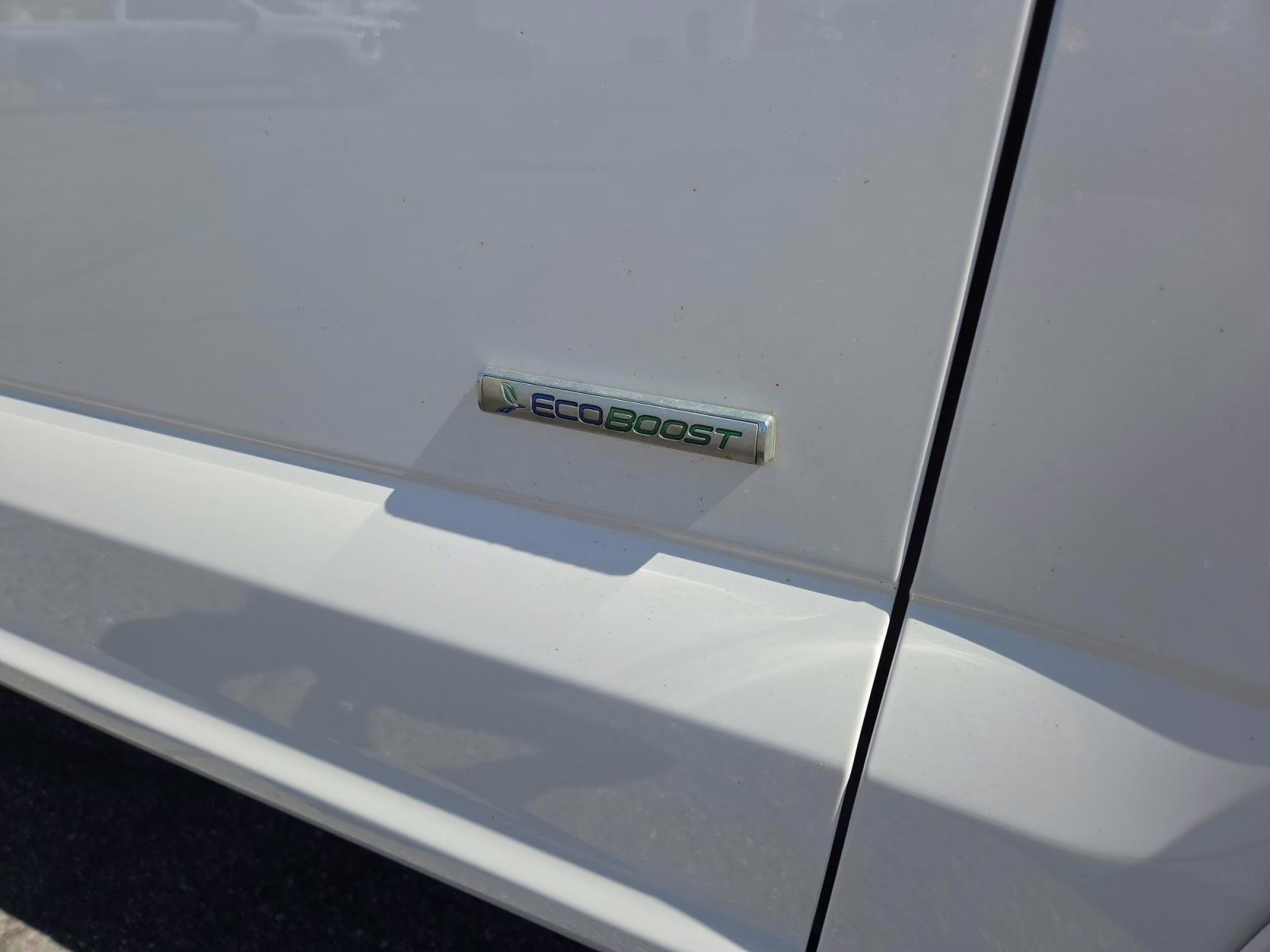 2017 White Platinum Metallic Tri-Coat Ford F-150 PLATINUM 4WD SuperCrew 5.5' Box 4X4 Truck