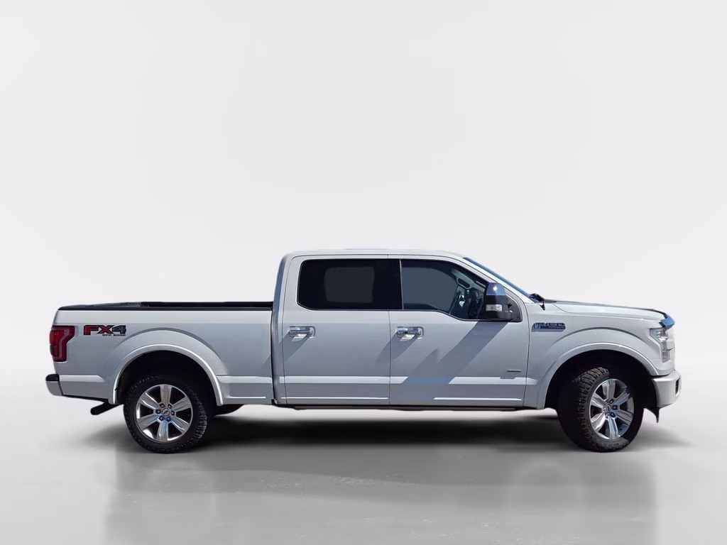 2017 White Ford F-150 Platinum 4X4 Truck