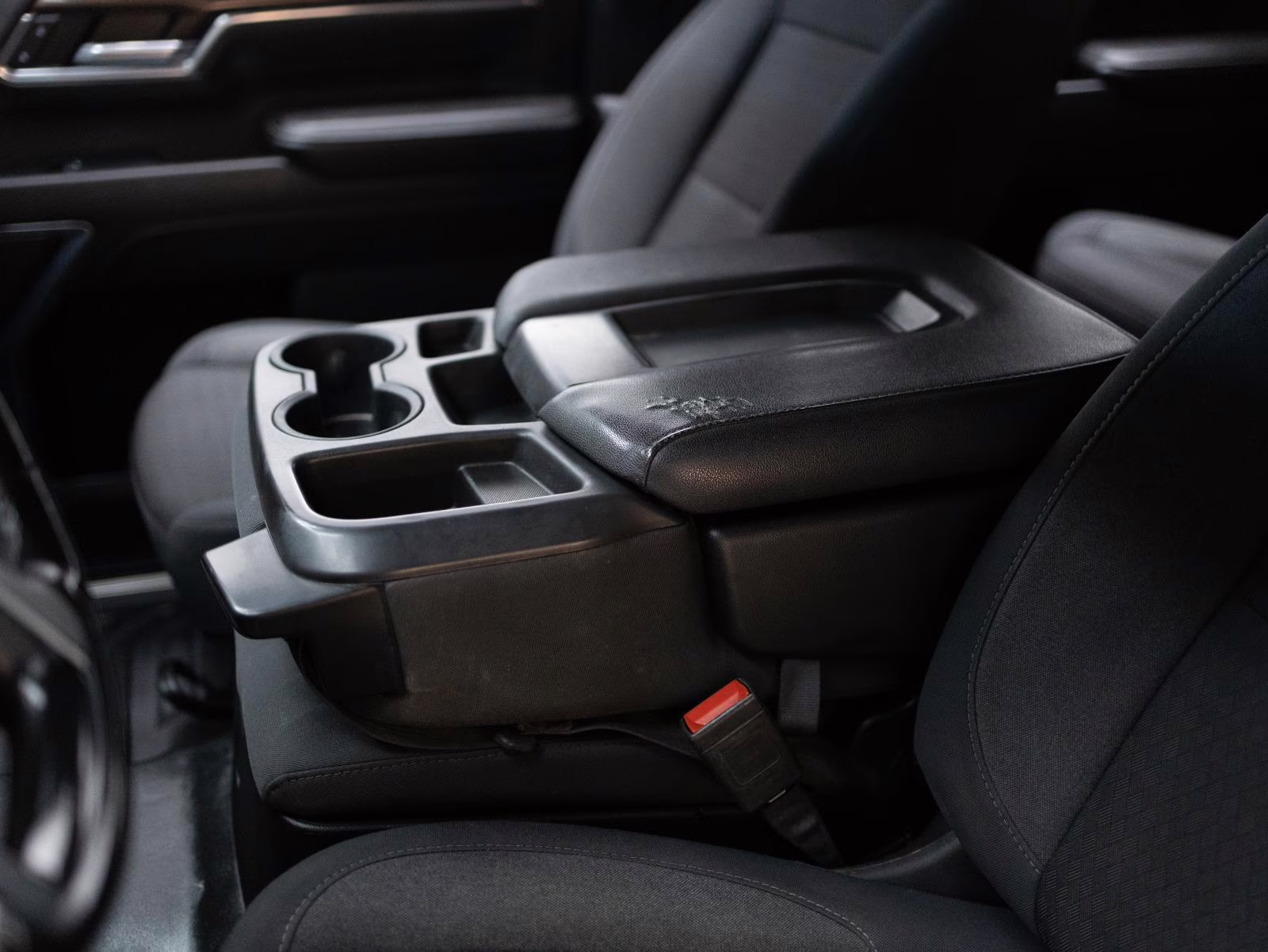 2024 Summit White Chevrolet Silverado 2500HD LT 4X4 Truck