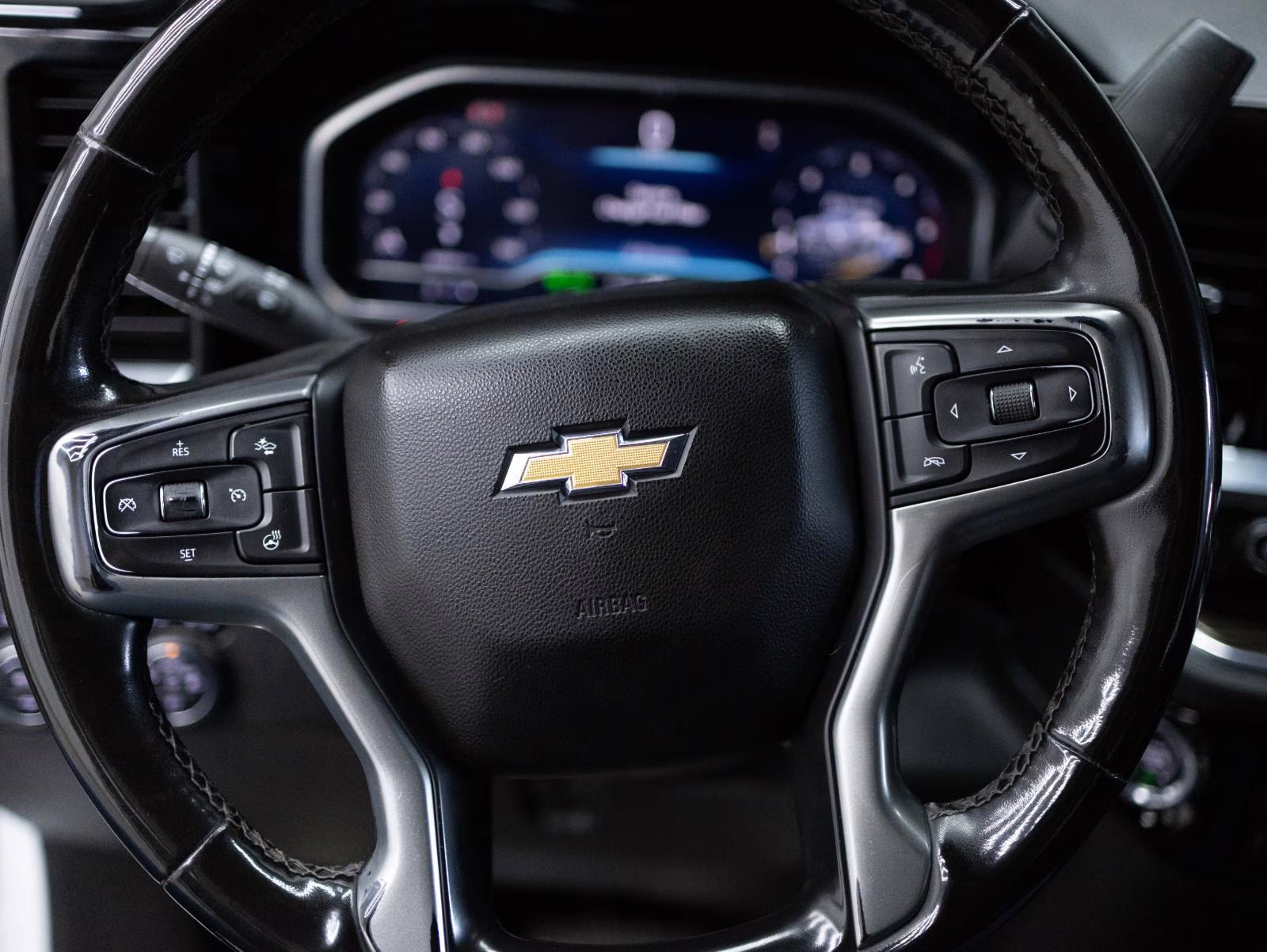 2024 Summit White Chevrolet Silverado 2500HD LT 4X4 Truck