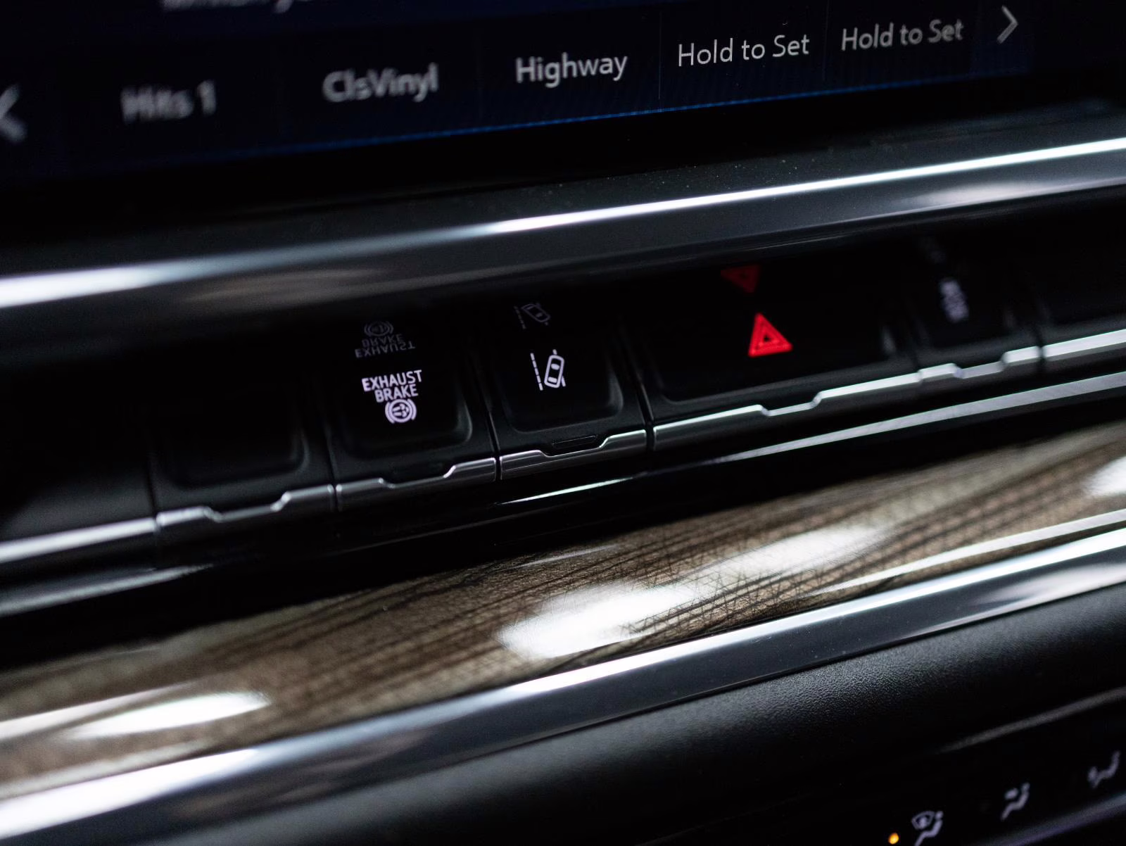 2024 Summit White Chevrolet Silverado 2500HD LT 4X4 Truck