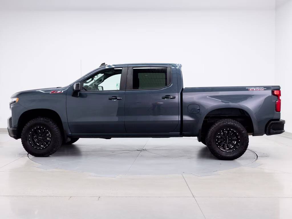 2019 Shadow Gray Metallic Chevrolet Silverado 1500 LT Trail Boss 4X4 Truck