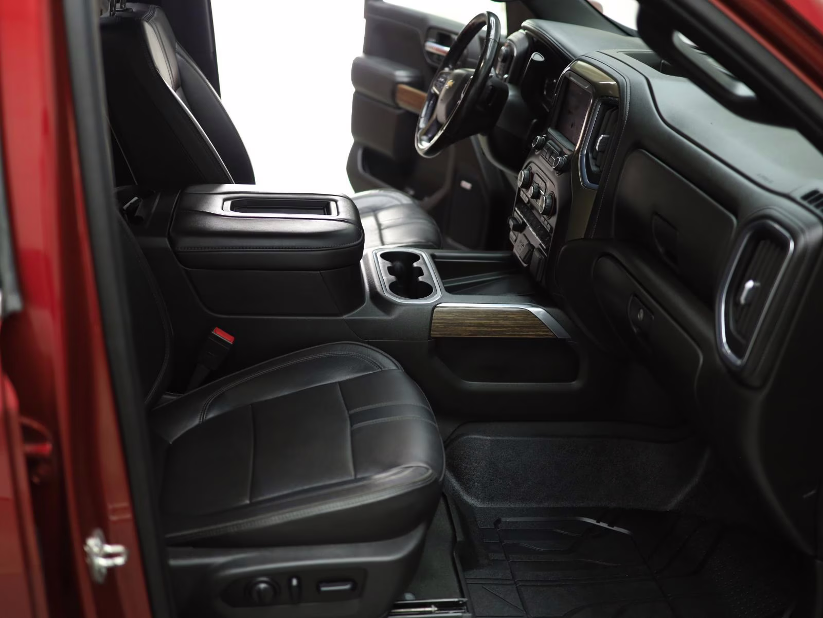 2021 Cherry Red Tintcoat Chevrolet Silverado 1500 High Country 4X4 Truck