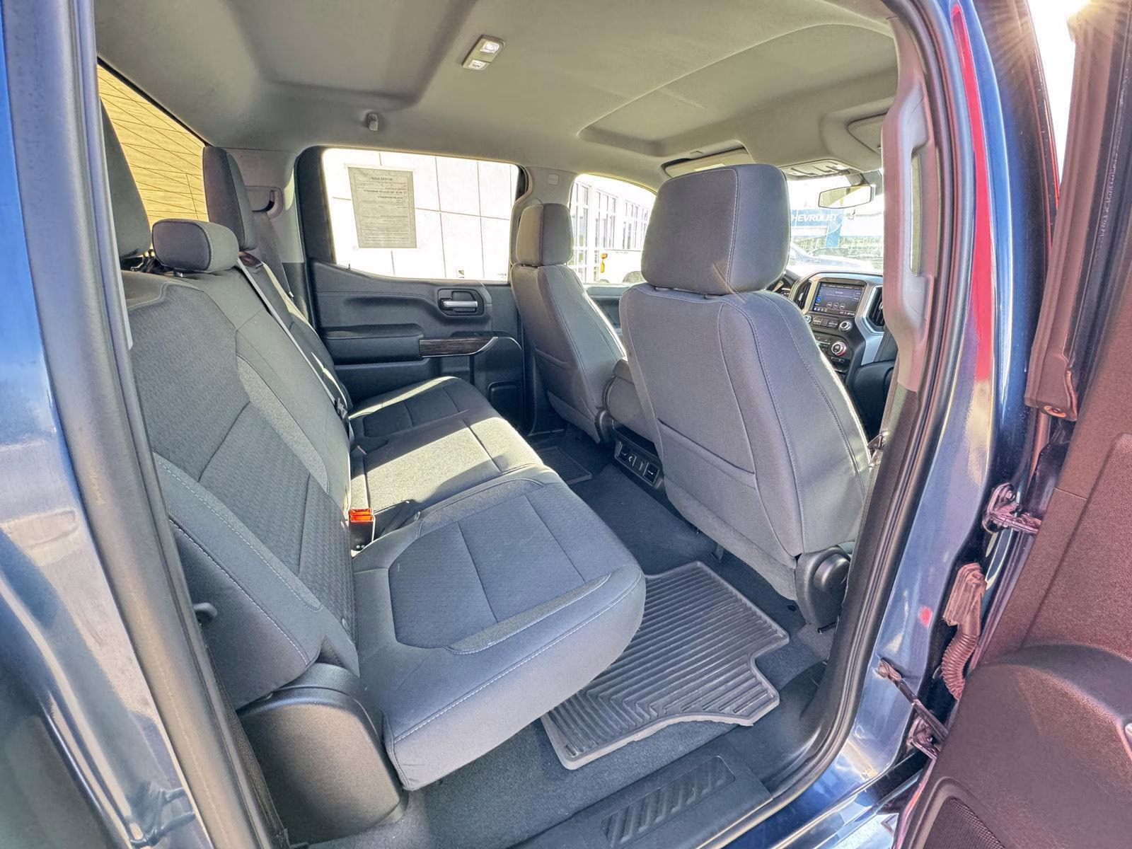 2019 Pacific Blue Metallic GMC Sierra 1500 SLE 4X4 Truck