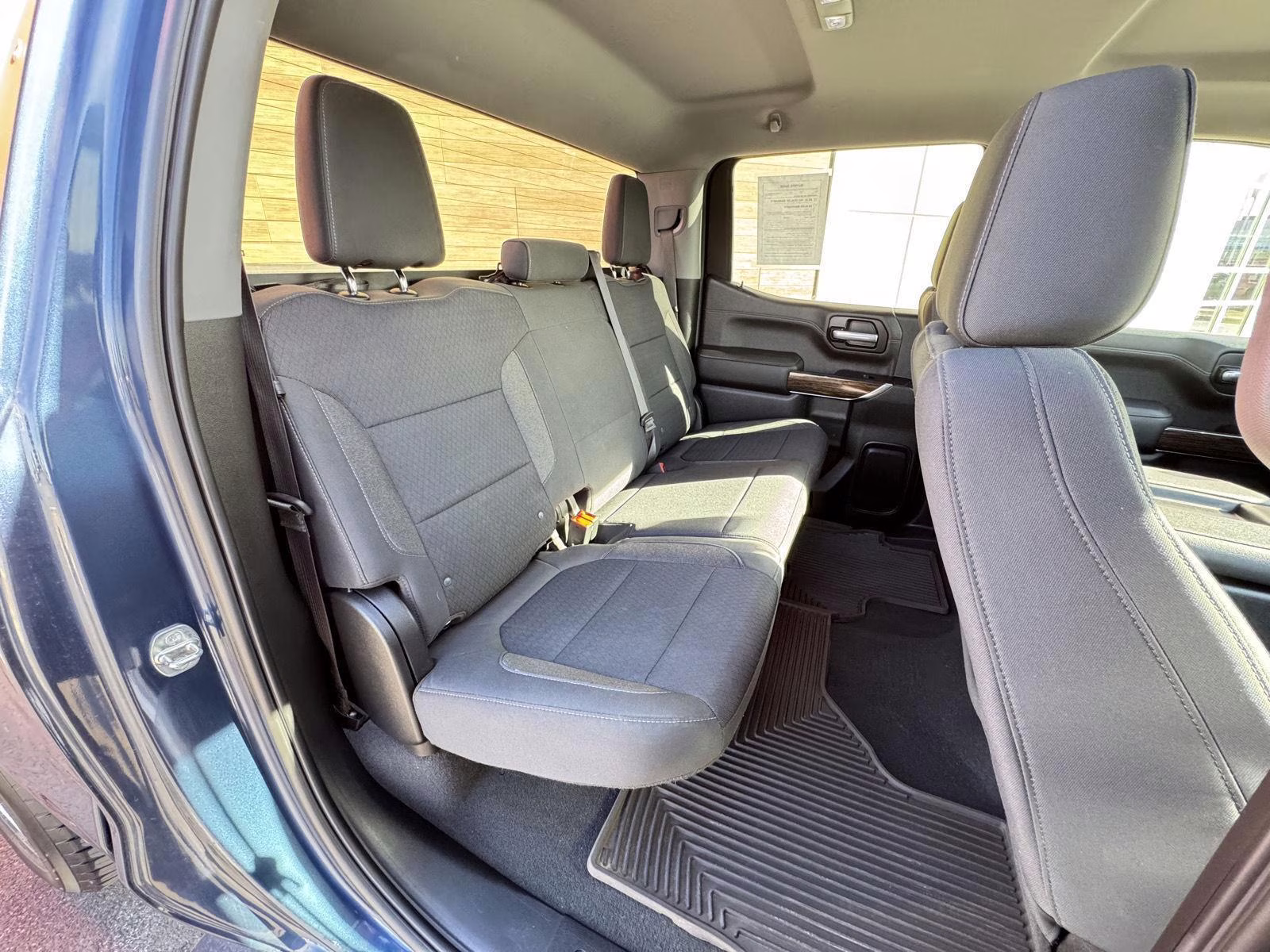 2019 Pacific Blue Metallic GMC Sierra 1500 SLE 4X4 Truck