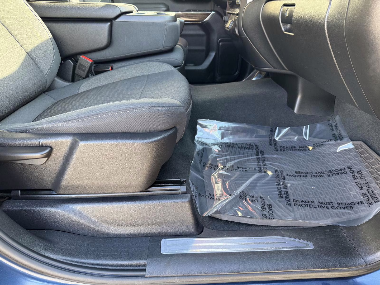 2019 Pacific Blue Metallic GMC Sierra 1500 SLE 4X4 Truck