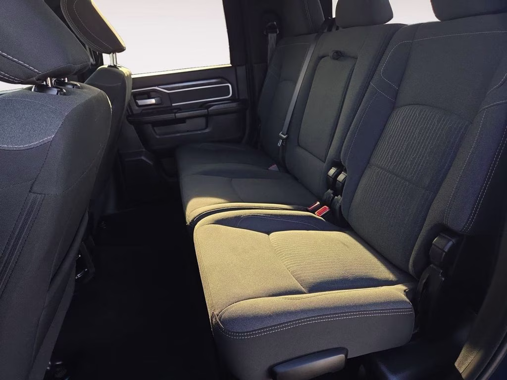 2021 Patriot Blue Pearlcoat Ram 2500 Big Horn 4X4 Truck