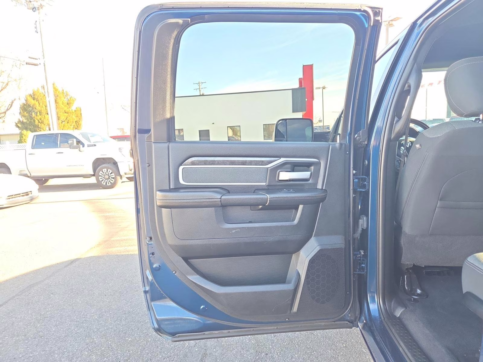 2021 Patriot Blue Pearlcoat Ram 2500 Big Horn 4X4 Truck