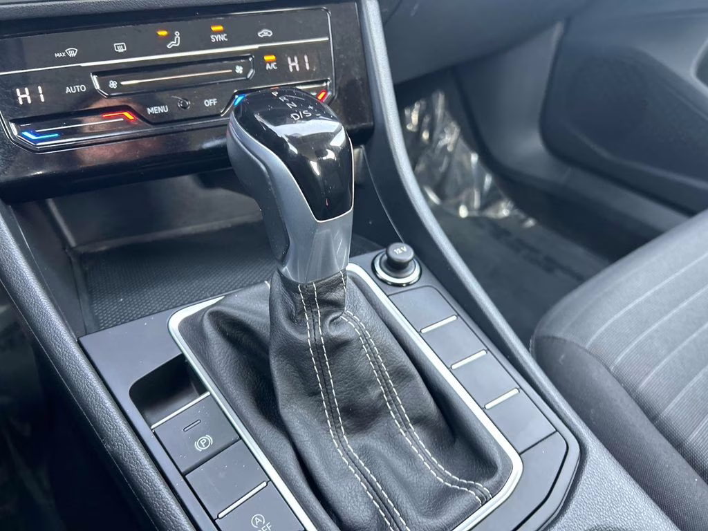 2025 White Volkswagen Jetta 1.5T S FWD Sedan