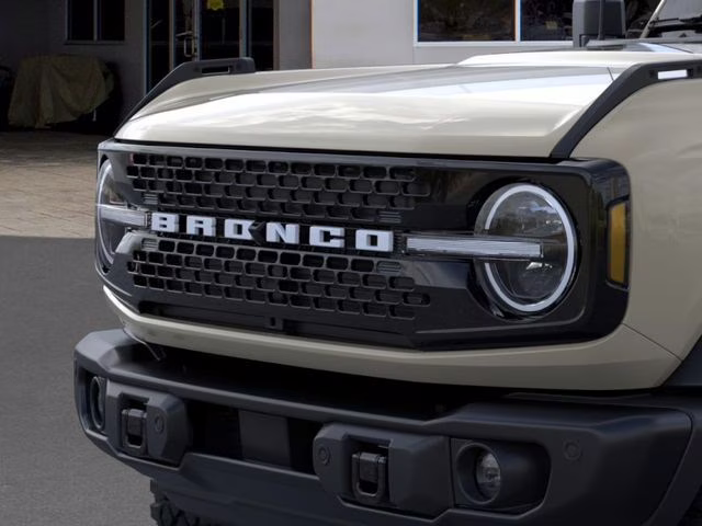 2026 Beige Ford Bronco Badlands 4X4 SUV