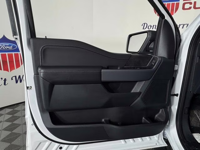 2026 Oxford White Ford F-150 XLT RWD Truck